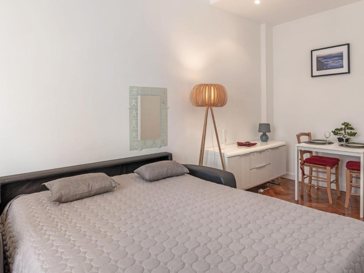 Studio L'Escurial-1 By Interhome Nice Luaran gambar